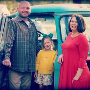 Meet your Posher, Holly